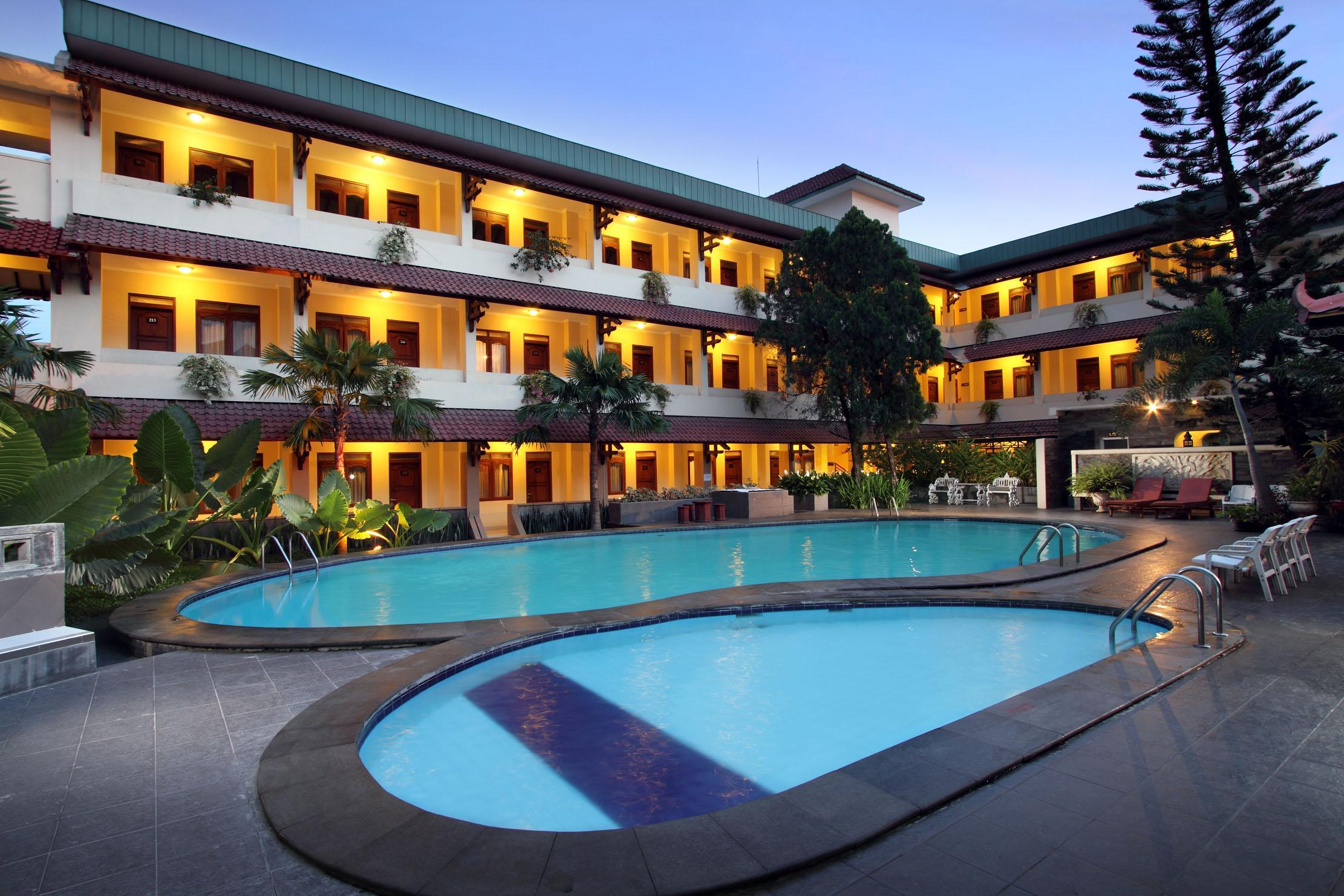 Cakra Kembang Hotel Kejayan Exteriér fotografie
