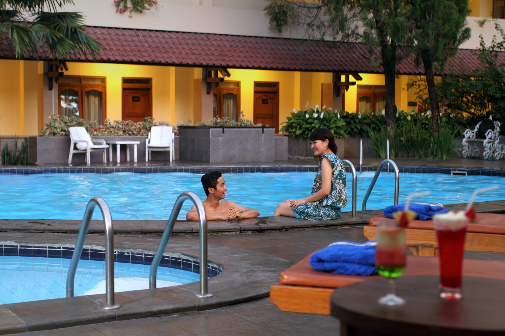 Cakra Kembang Hotel Kejayan Exteriér fotografie